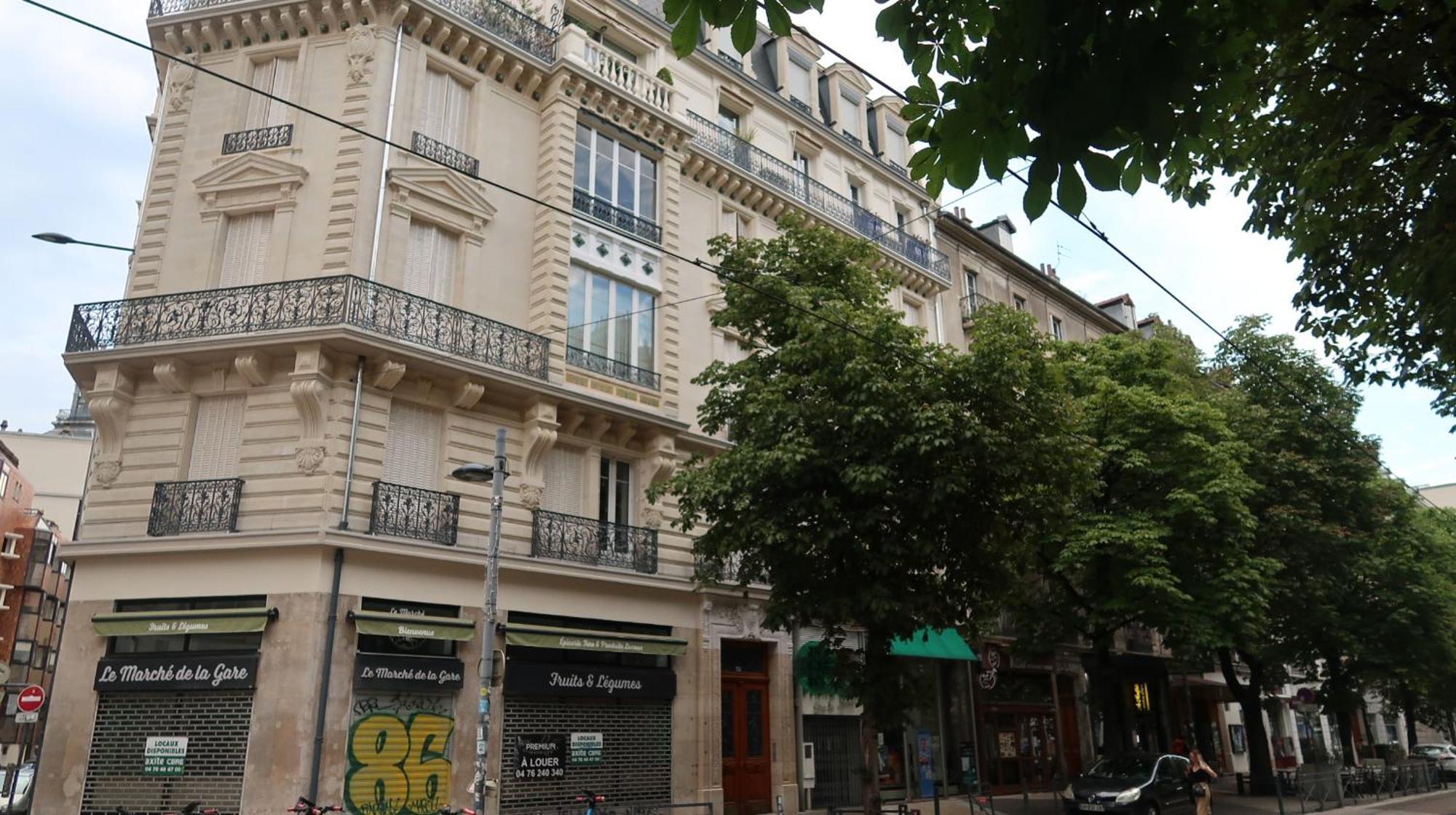 Tres Elegant Duplex, Proche Gare Apartment Grenoble Luaran gambar